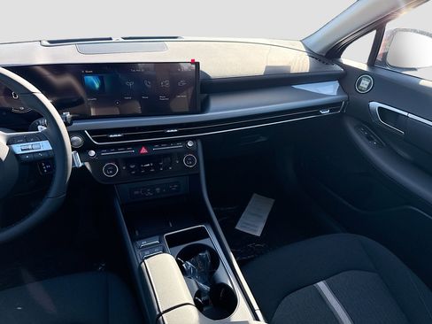 New 2025 Hyundai Sonata SEL image 16