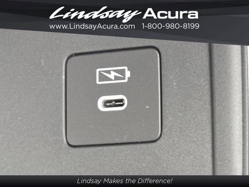 New 2025 Acura RDX image 18