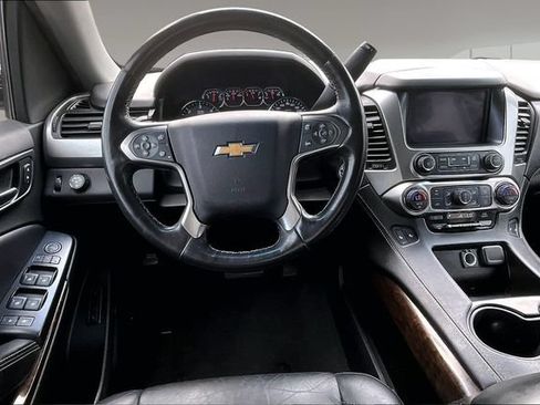 Used 2019 Chevrolet Tahoe LT w/ Texas Edition Package RWD image 8