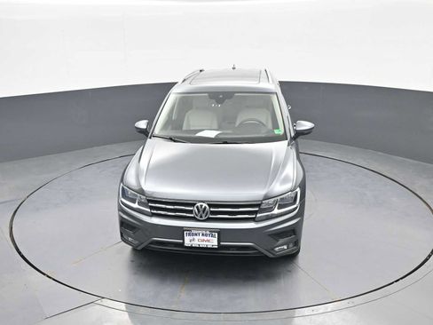 Used 2021 Volkswagen Tiguan SEL AWD/4WD image 30