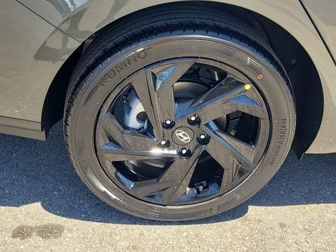 New 2026 Hyundai Elantra Sport FWD image 27