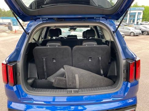 Used 2022 Kia Sorento S FWD image 26