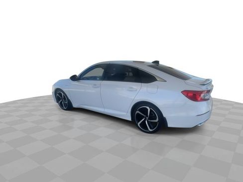Used 2022 Honda Accord Sport image 6