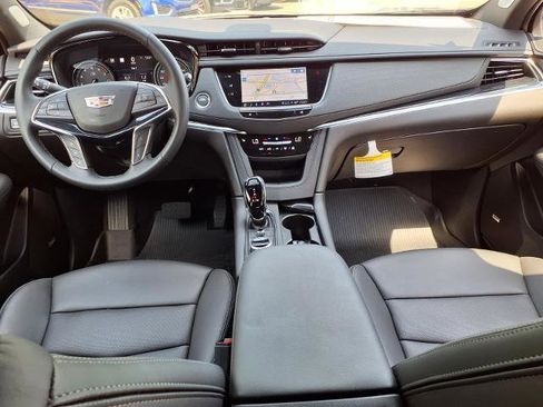 New 2026 Cadillac XT5 Premium Luxury w/ LPO, Floor Liner Package image 12