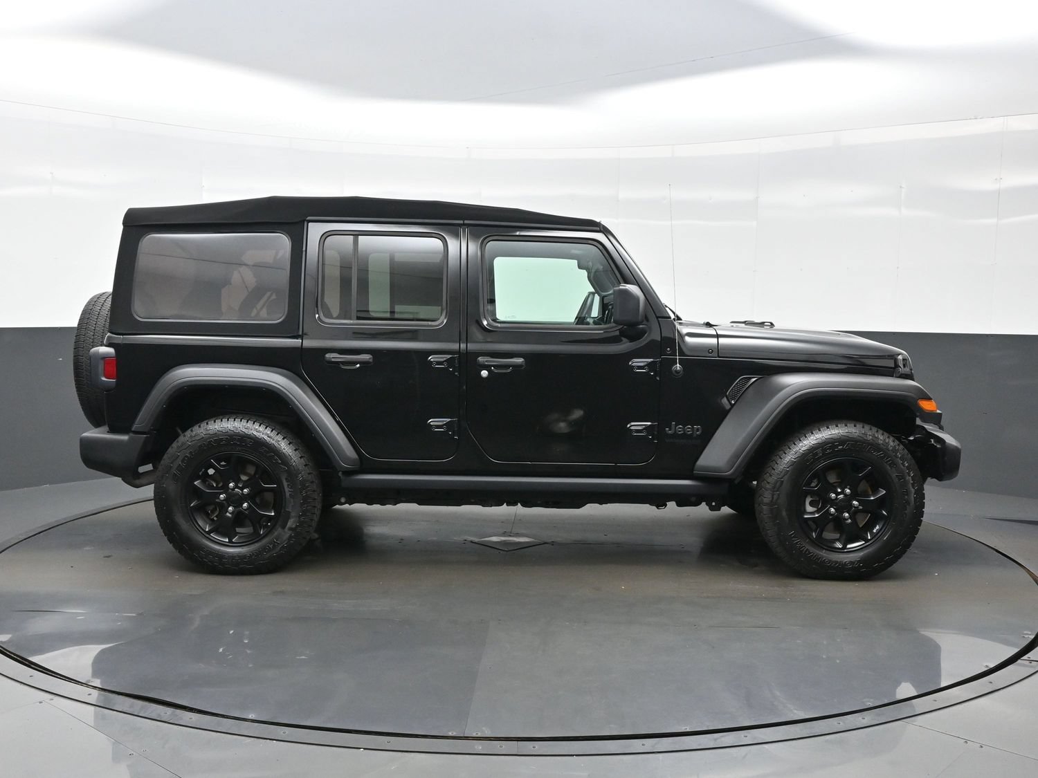 Used 2022 Jeep Wrangler Unlimited Sport AWD/4WD image 10
