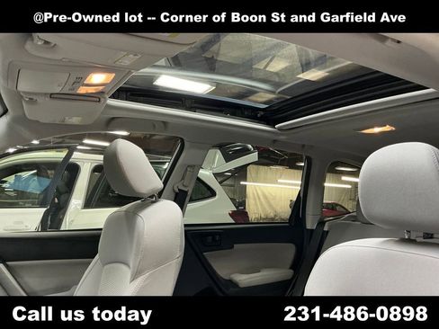 Used 2015 Subaru Forester 2.5i Premium w/ All-Weather Package image 12