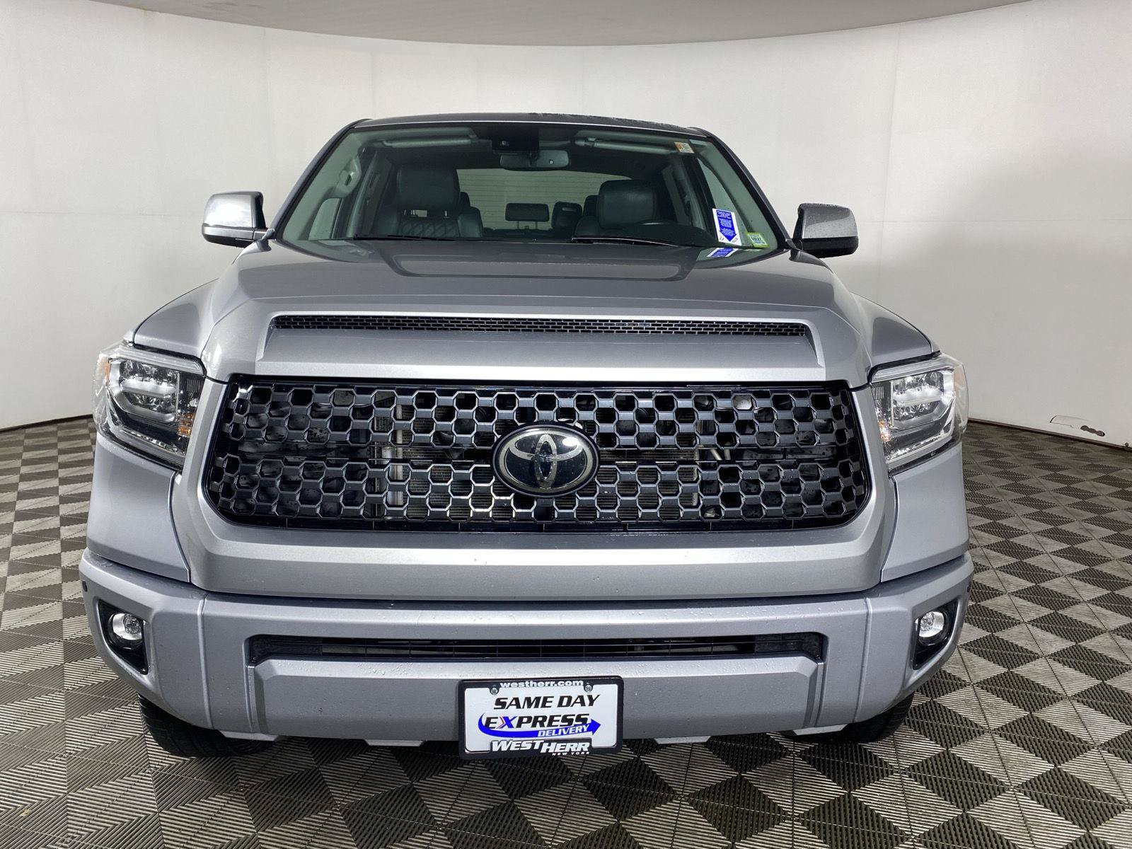 Used 2021 Toyota Tundra Platinum AWD/4WD image 2