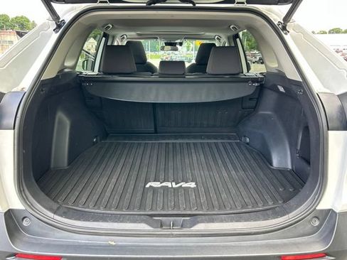 Used 2019 Toyota RAV4 XLE w/ Convenience Package AWD/4WD image 50