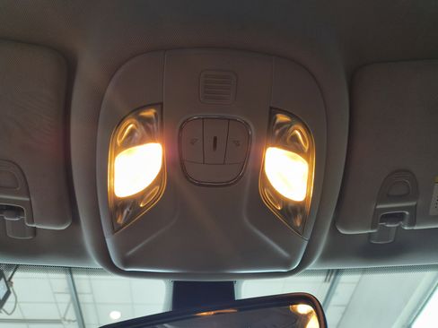 Used 2021 Jeep Compass Latitude image 20