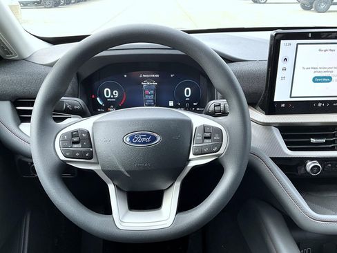 New 2026 Ford Explorer Active image 10