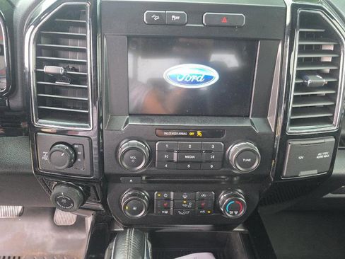 Used 2017 Ford F150 XLT w/ Equipment Group 302A Luxury AWD/4WD image 14