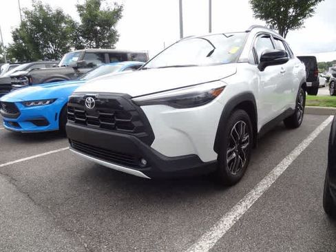 Used 2026 Toyota Corolla Cross XLE AWD/4WD image 1