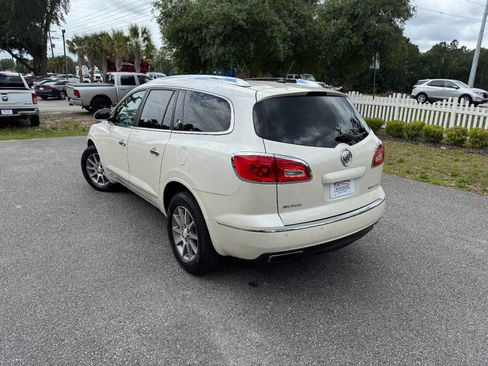 Used 2014 Buick Enclave Leather w/ Trailering Provision Package FWD image 4