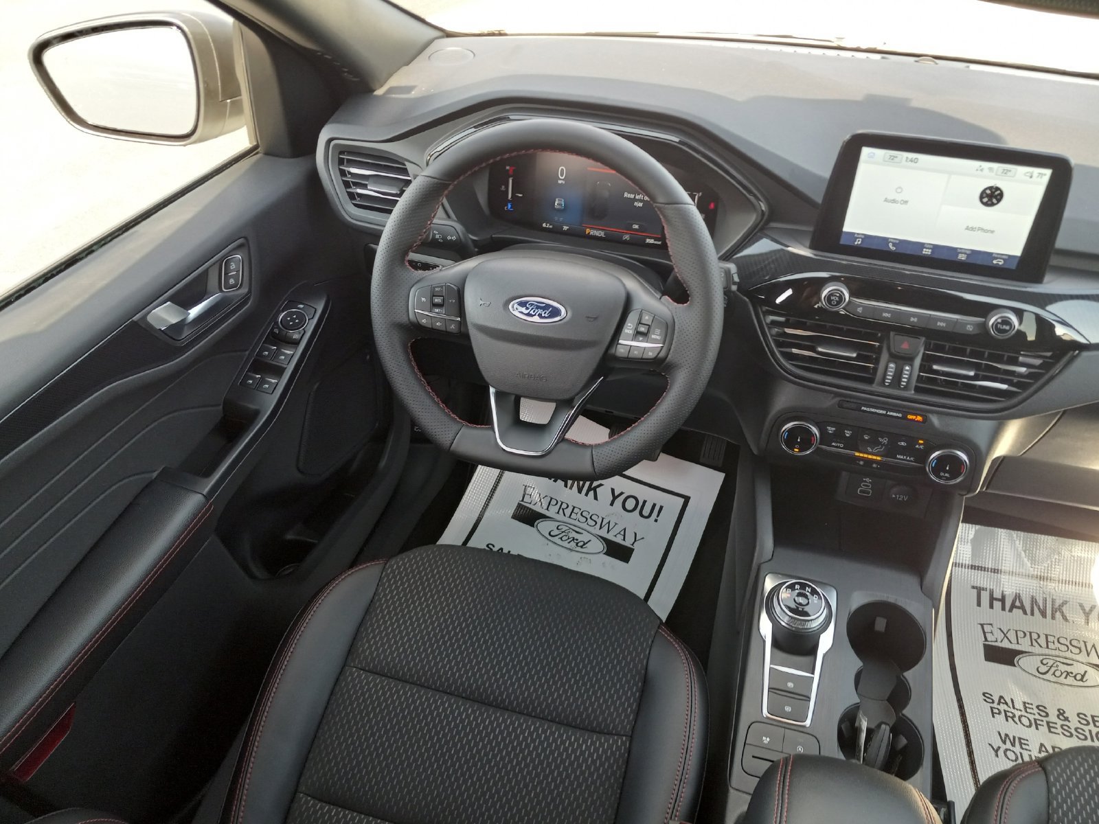 Used 2026 Ford Escape ST-Line FWD image 14