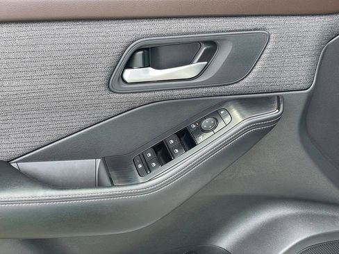 Certified 2023 Nissan Rogue SV AWD/4WD image 13