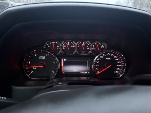 Used 2015 GMC Sierra 2500 SLT w/ Duramax Plus Package image 27