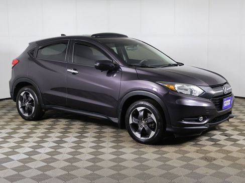 Used 2018 Honda HR-V EX image 44