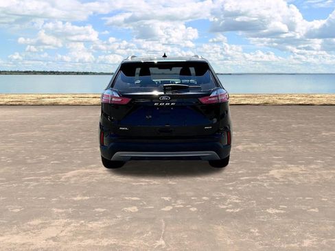Used 2022 Ford Edge SEL w/ Convenience Package AWD/4WD image 12