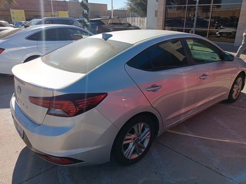 Used 2019 Hyundai Elantra SEL image 7