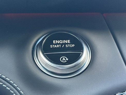 Used 2023 Mercedes-Benz SL 63 AMG 4MATIC image 20