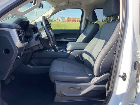 Certified 2024 Ford Expedition XLT AWD/4WD image 13