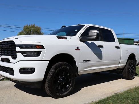 Used 2025 RAM 2500 Big Horn image 8