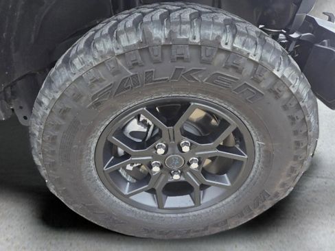 Used 2025 Jeep Wrangler Willys image 34