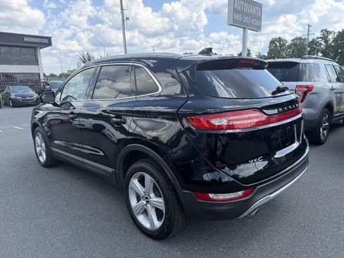 Used 2017 Lincoln MKC Premiere FWD image 6