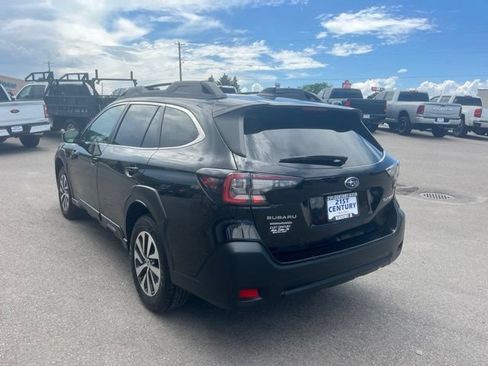 Used 2024 Subaru Outback Premium AWD/4WD image 10