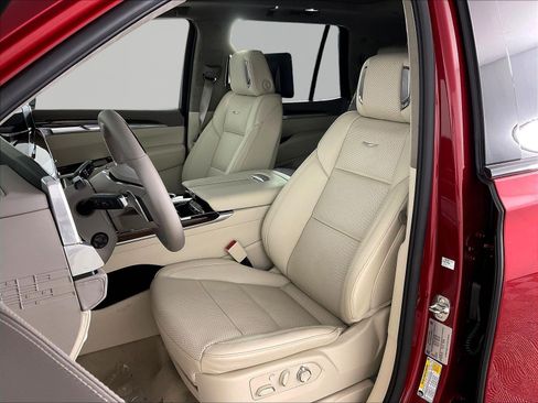New 2026 Cadillac Escalade Platinum Sport w/ LPO, ONYX Package AWD/4WD image 19