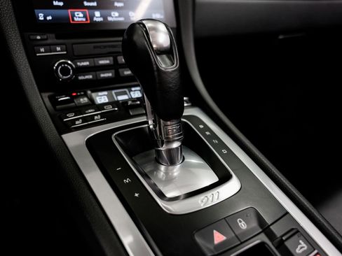 Used 2018 Porsche 911 Carrera S RWD image 15