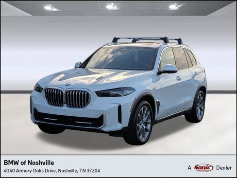 Used 2024 BMW X5 xDrive40i w/ Parking Assistance Package image 1