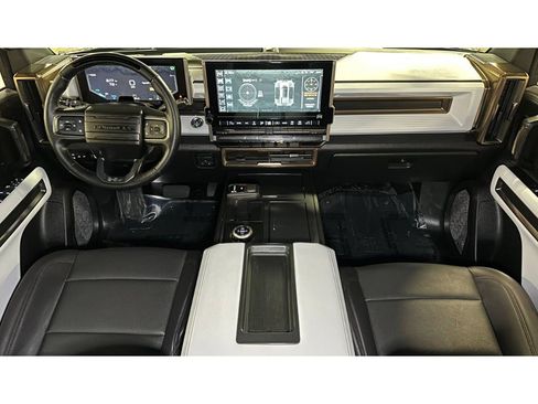 Used 2025 GMC Hummer EV 2X w/ LPO, Dark Essentials Package AWD/4WD image 24