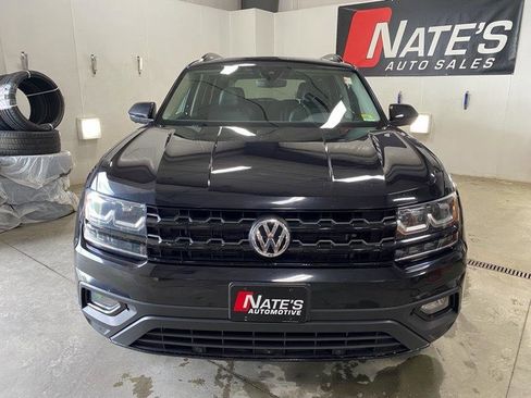 Used 2018 Volkswagen Atlas SEL Premium AWD/4WD image 2