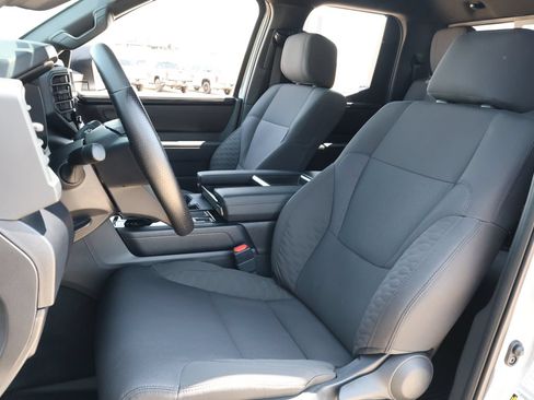 Used 2026 Toyota Tundra SR AWD/4WD image 25