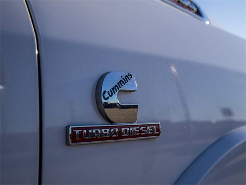 Used 2022 RAM 2500 Laramie image 14