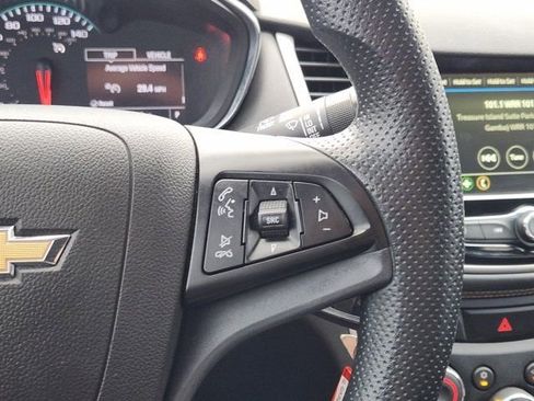 Used 2019 Chevrolet Trax LS w/ Tint and Cruise Package image 29