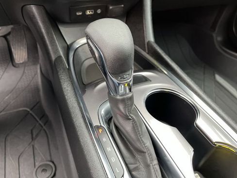 Used 2023 Chevrolet Malibu LT w/ LPO, Floor Liner Package FWD image 22