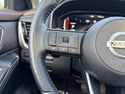 Used 2021 Nissan Rogue Platinum AWD/4WD image 15