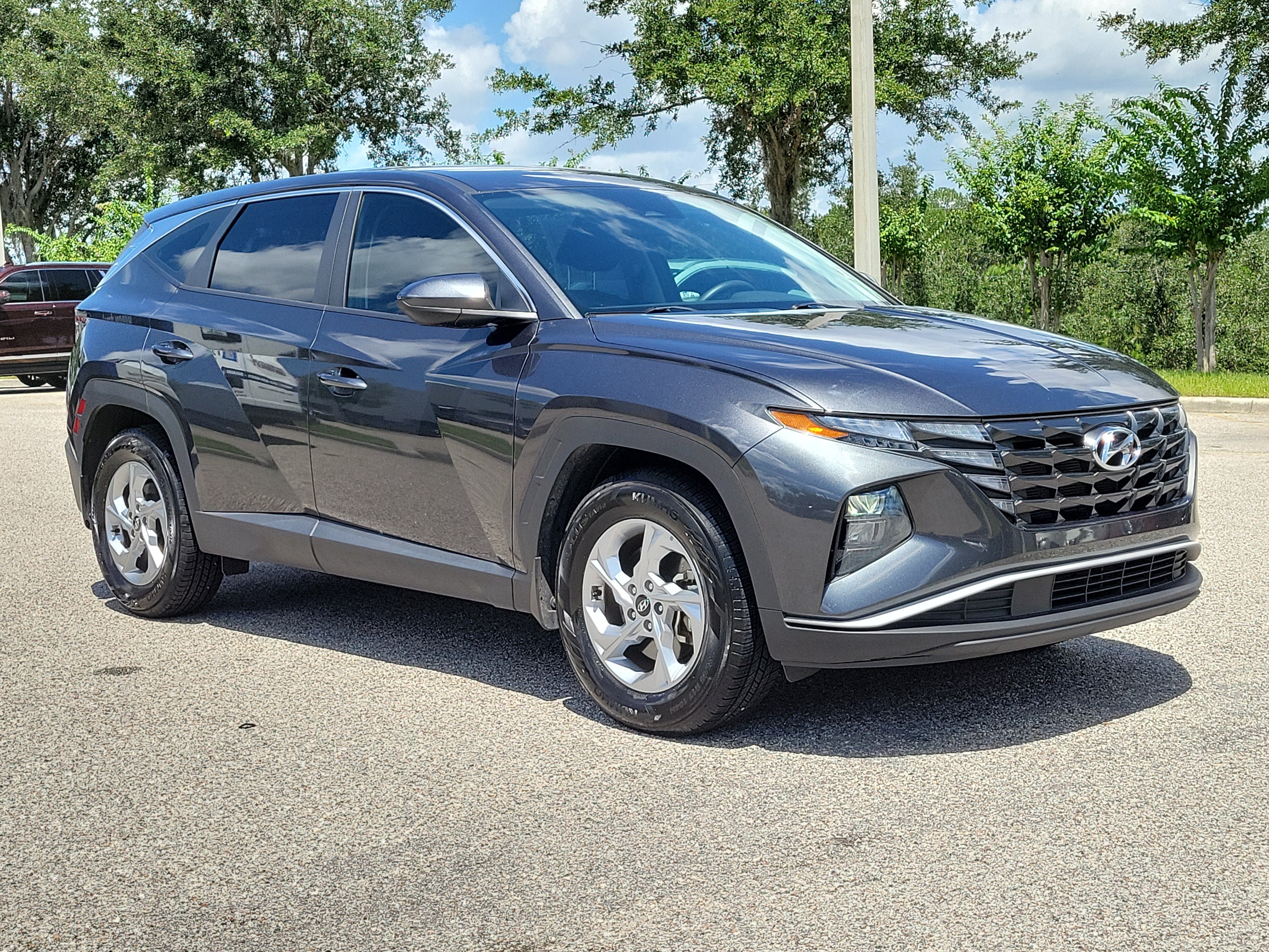 Used 2023 Hyundai Tucson SE FWD image 3