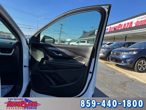 Used 2023 GMC Terrain SLE w/ Driver Convenience Package image 47