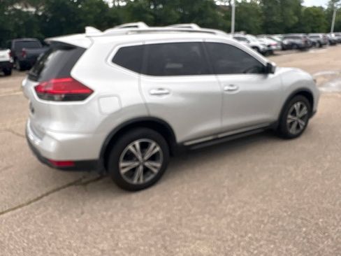 Used 2017 Nissan Rogue SL w/ SL Premium Package AWD/4WD image 22