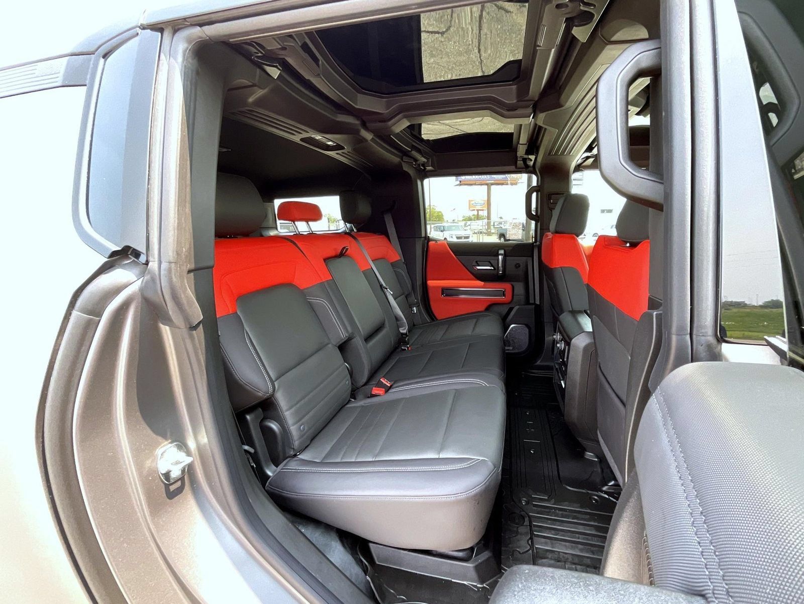 New 2026 GMC Hummer EV 3X w/ Carbon Fiber Edition Package AWD/4WD image 18