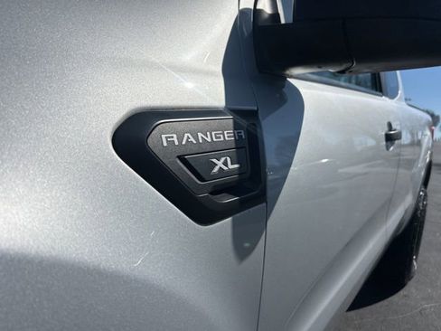 Used 2019 Ford Ranger XL w/ Equipment Group 101A Mid image 13