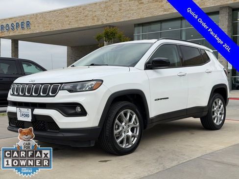 Used 2022 Jeep Compass Latitude image 8