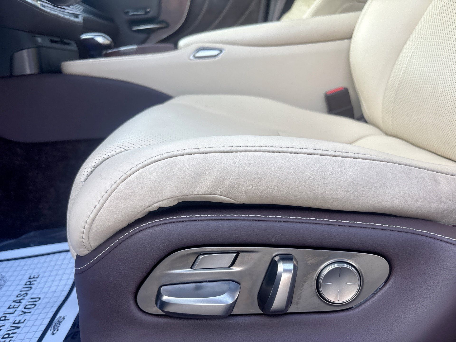 Used 2019 Lexus LS 500 RWD image 14