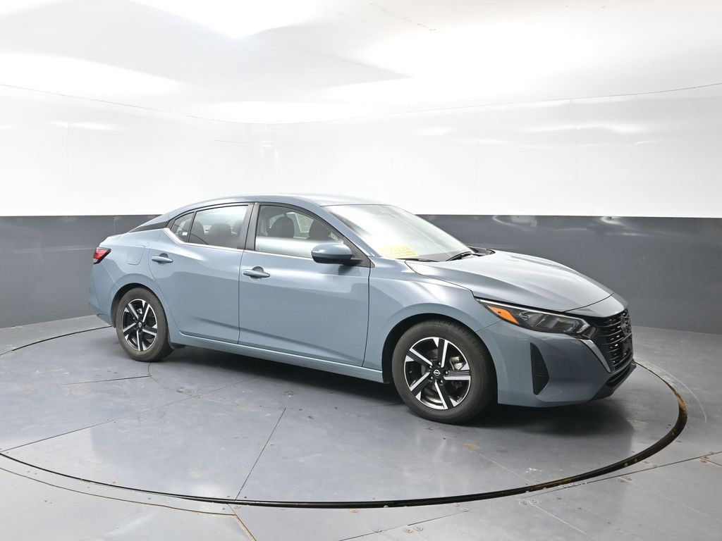 Used 2024 Nissan Sentra SV FWD image 5