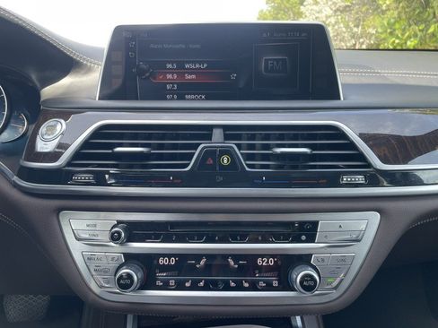 Used 2016 BMW 740i w/ Executive Package 2 RWD image 18