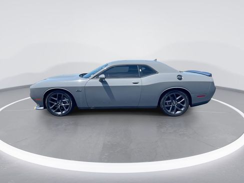 Used 2023 Dodge Challenger R/T w/ Plus Package RWD image 5