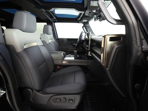 Used 2024 GMC Hummer EV 3X image 10